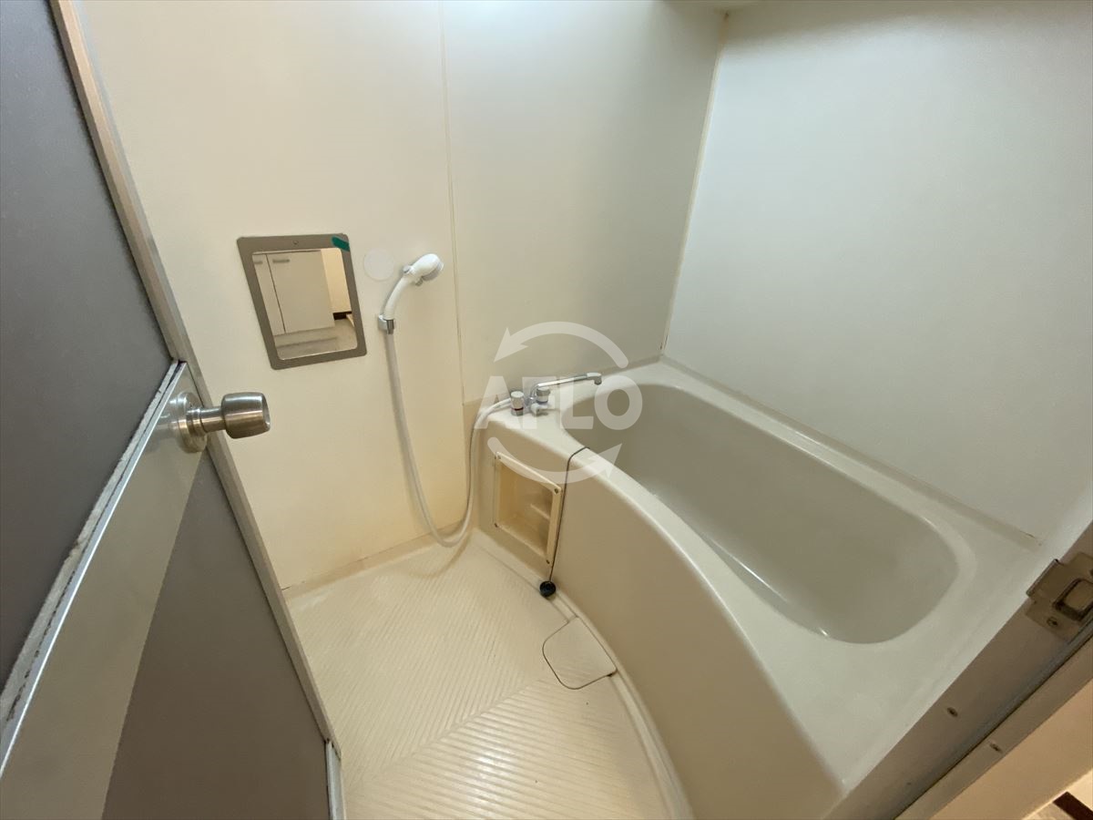 バス・シャワールーム　第一玉造マンション　浴室