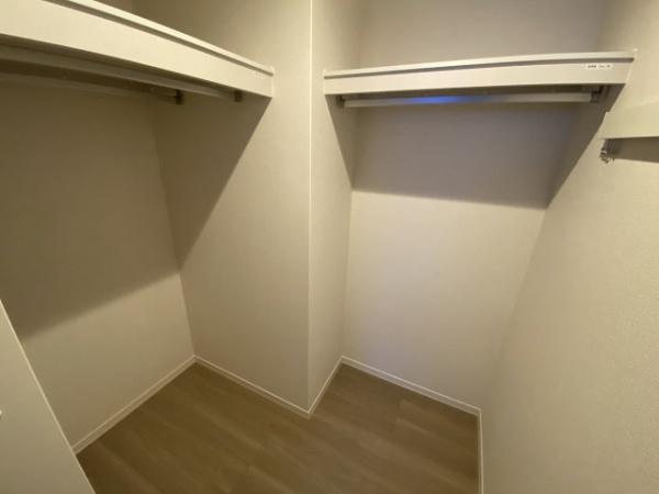 収納　ウォークインクローゼット！