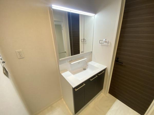 洗面設備　シャンプードレッサー！