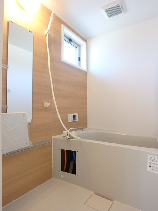 バス・シャワールーム　図面と現状に相違がある場合には現状を優先