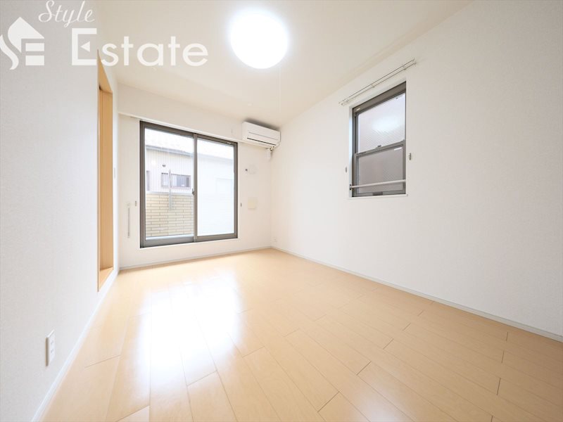 居室・リビング　リビング★エアコン付