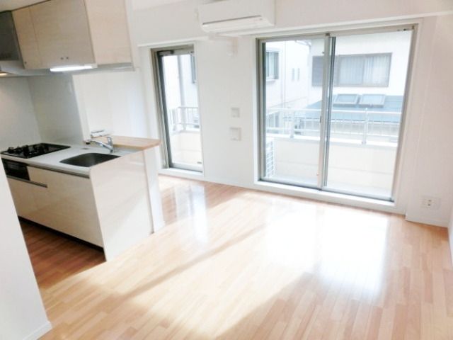 その他部屋・スペース　リビング10.7帖