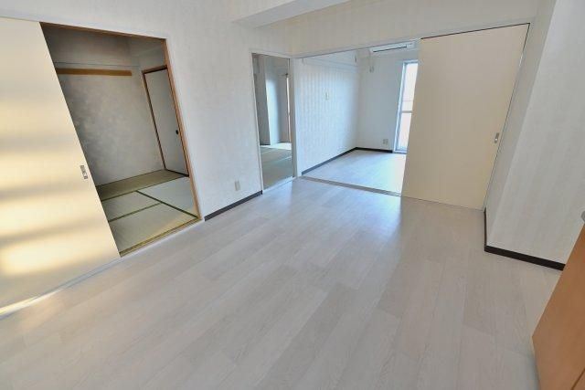 居室・リビング　※同建物　同タイプ間取り　施工イメージです　現況優先