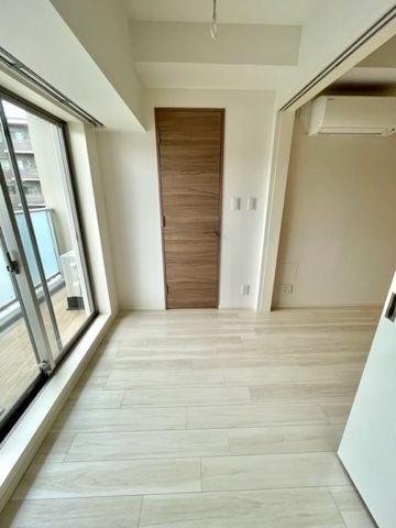 その他部屋・スペース　落ち着いて過ごせるお部屋なので、寝室にいかがでしょうか♪