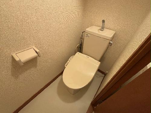 トイレ　設備・仕様は号室により異なる為、現況を優先いたします。