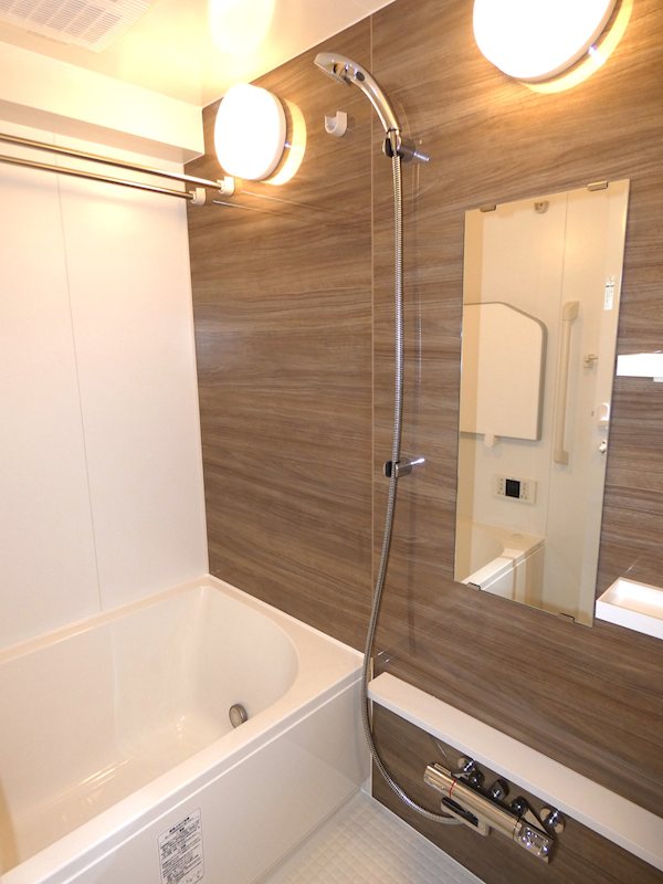 バス・シャワールーム