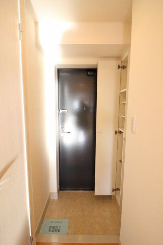 玄関　（別タイプ参考写真）ドルチェ文京六義園　　豊島区巣鴨1