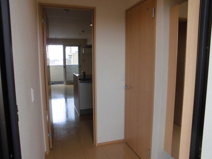 収納　※別号室の写真です