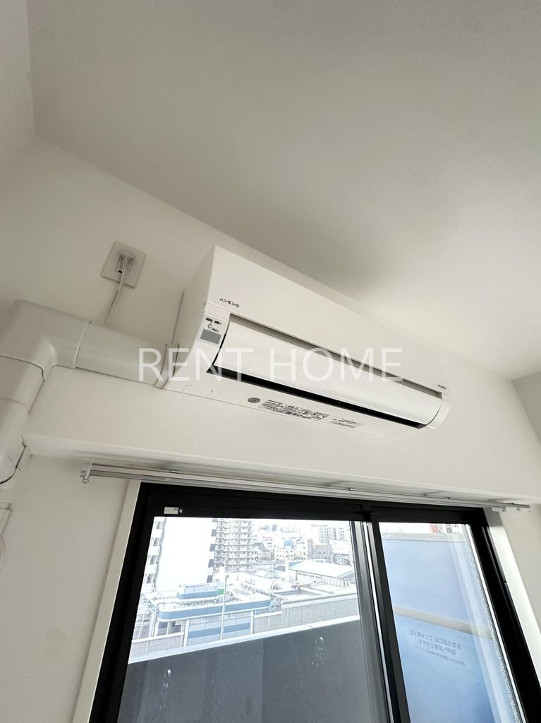 その他設備　エアコン一基付いています。