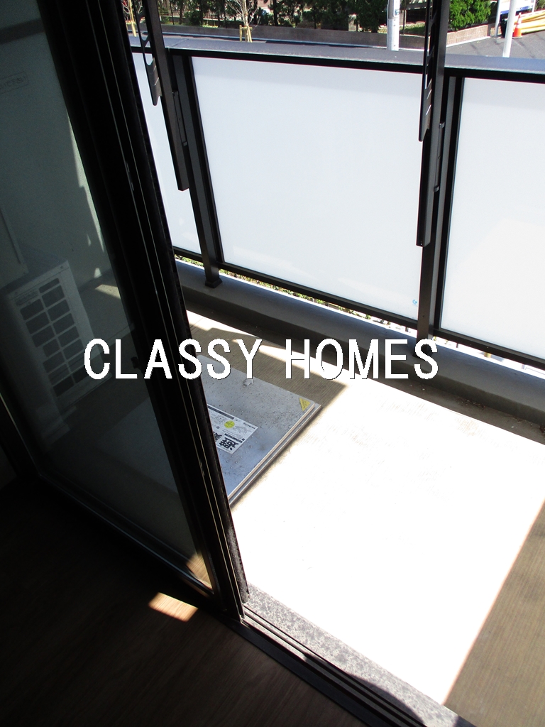 バルコニー　2005年竣工　オハグランデ品川：バルコニー