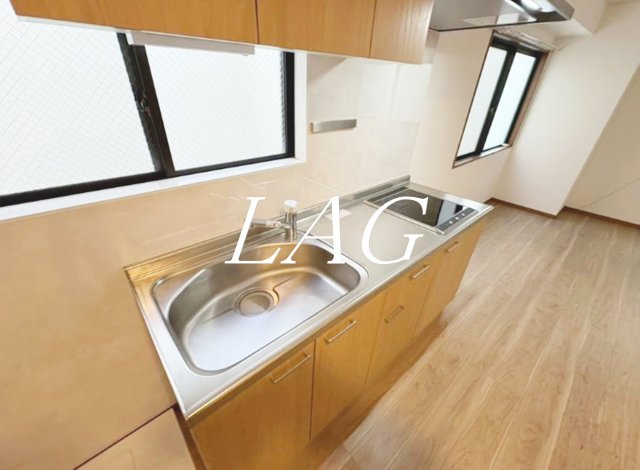 キッチン　キッチンです。