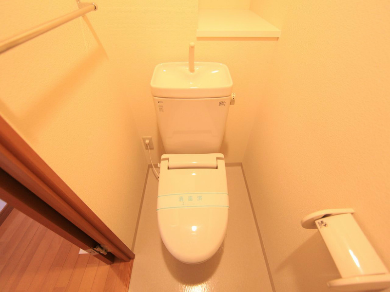 トイレ　暖房便座付トイレ