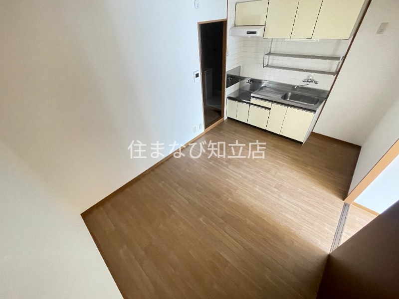 居室・リビング　別部屋写真