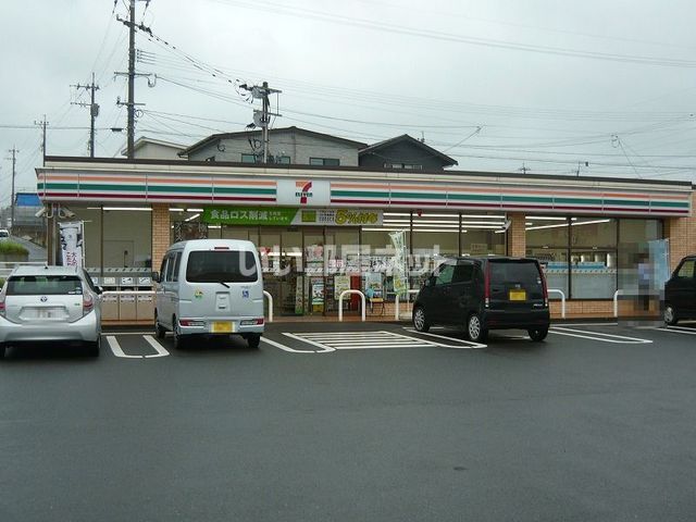 コンビニ　セブンイレブン 鹿児島川上町店（コンビニ）まで1083m
