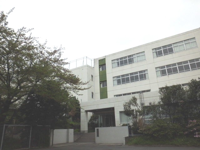 高校・高専　私立横浜高校（高校・高専）まで1227m