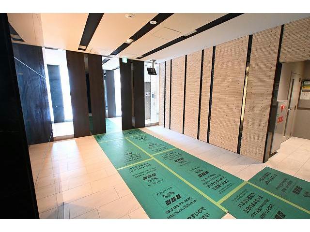 エントランス　エントランス部分