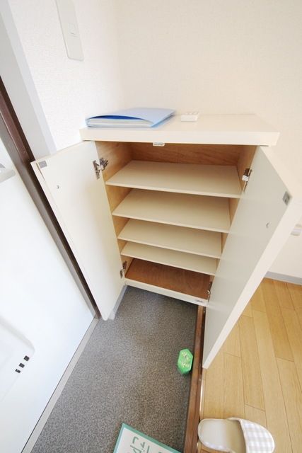 その他設備　☆靴もたっぷり入りますね、シューズBOX☆
