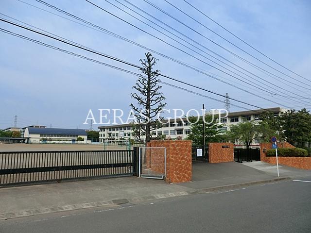 小学校　八王子市立鹿島小学校（小学校）まで615m