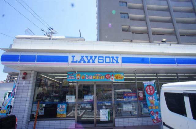 コンビニ　ローソン　八幡鷹の巣店（コンビニ）まで480m