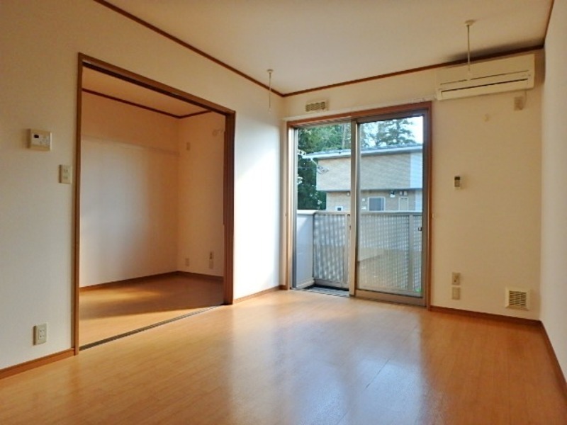 居室・リビング　図面と現状に相違がある場合には現状を優先