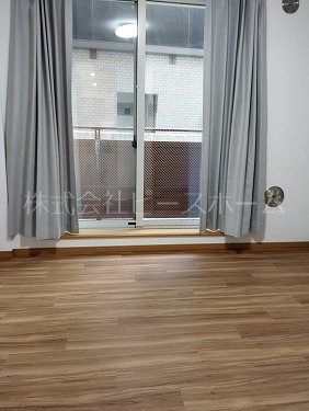 居室・リビング　※別号室参考写真