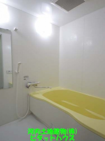 バス・シャワールーム　追い焚き付き