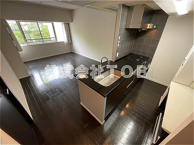 居室・リビング　LD12帖　K3.3帖