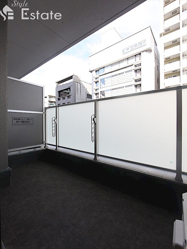 バルコニー　バルコニー