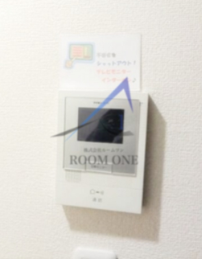 セキュリティ　モニター付きインターホンです。
