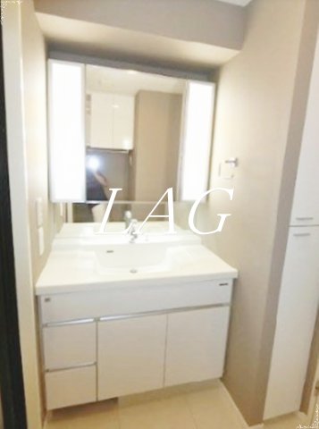 洗面設備　洗面台です。