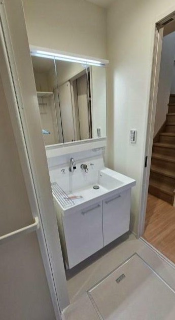 洗面設備　独立洗面台