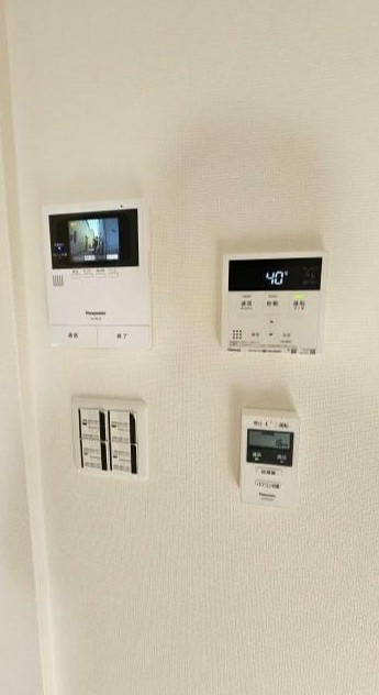 セキュリティ　モニタ付インターホン