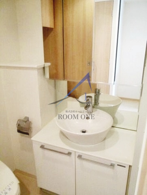 洗面設備　洗面台です。