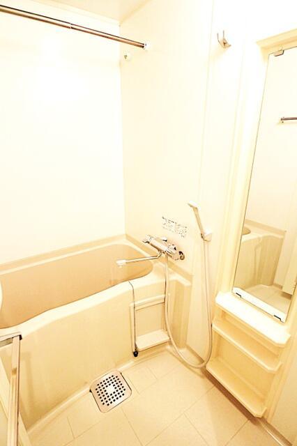 バス・シャワールーム　?