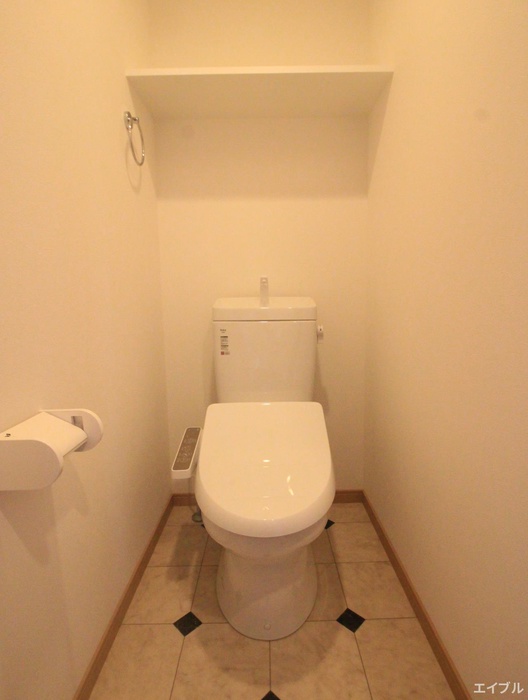 トイレ　※別の同タイプの部屋の写真になります。