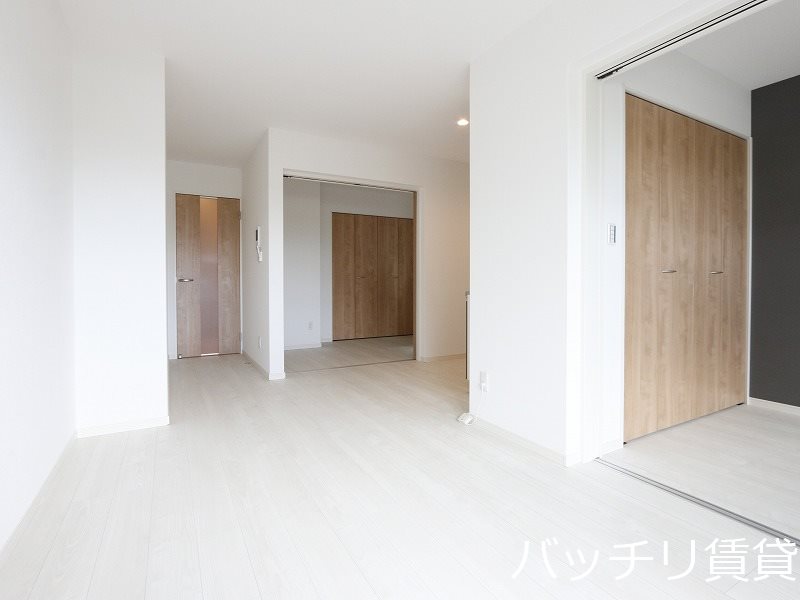 居室・リビング　別号室の画像。現況優先