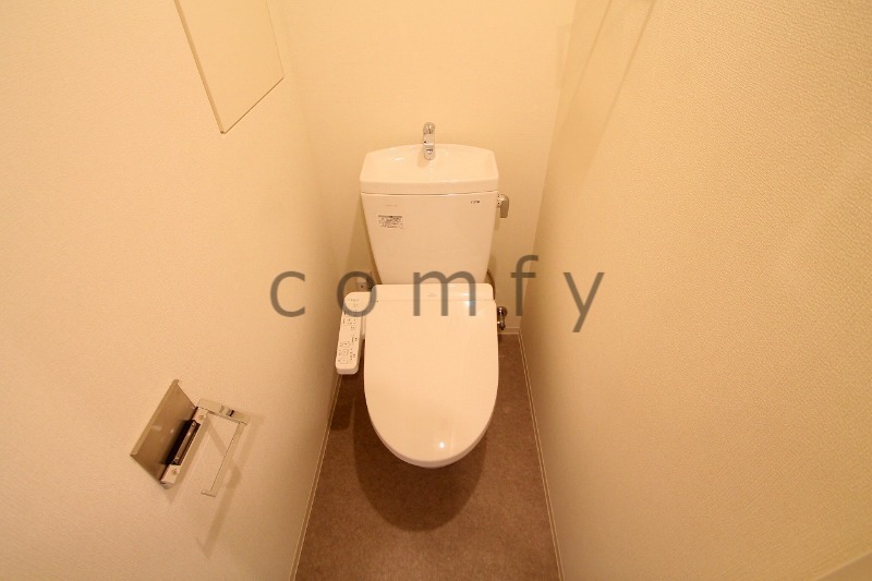 トイレ　ウォシュレット付きトイレ