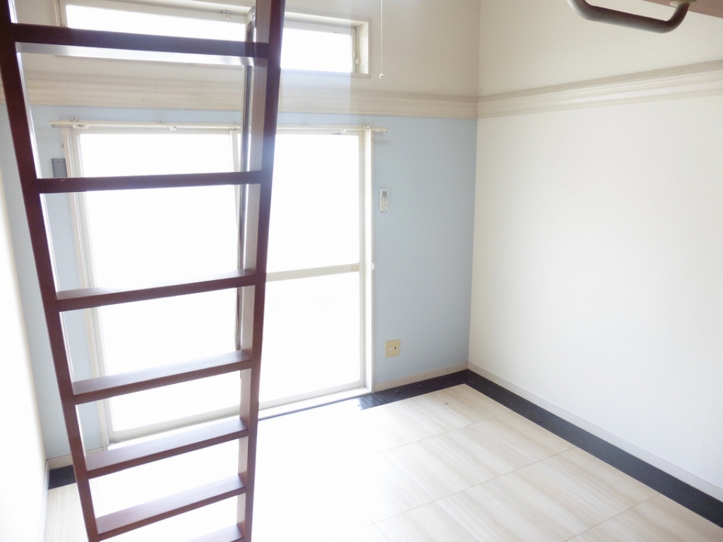 居室・リビング　リビング（圧縮済）