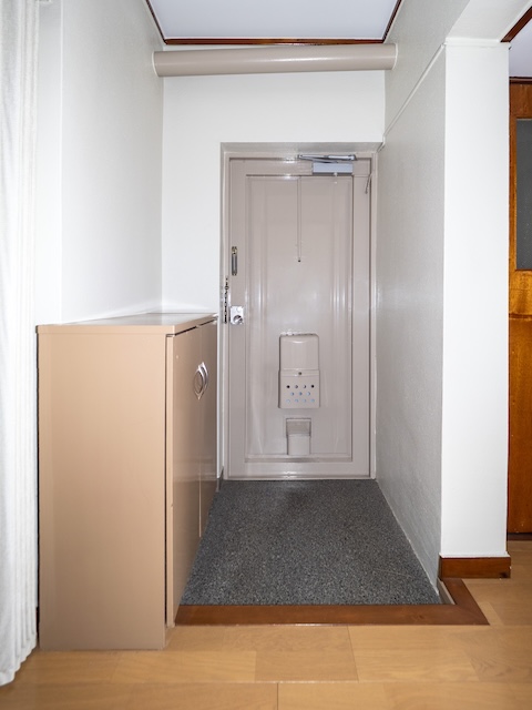 玄関　シューズボックスあります