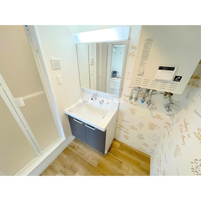 洗面設備　シャンプードレッサーです♪