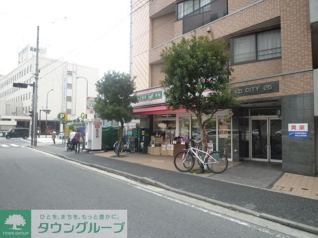 コンビニ　★★ローソンストア100（コンビニ）まで110m