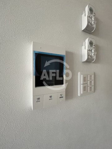 セキュリティ　セイワパレス新大阪　インターホン