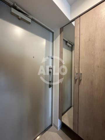 玄関　セイワパレス新大阪　玄関