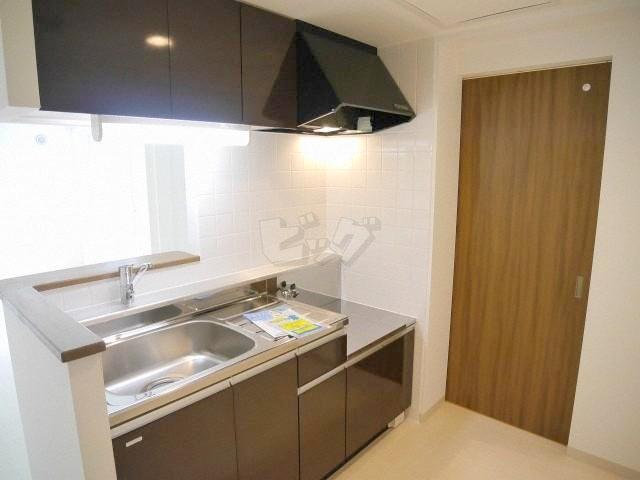 キッチン　対面タイプのキッチンです♪