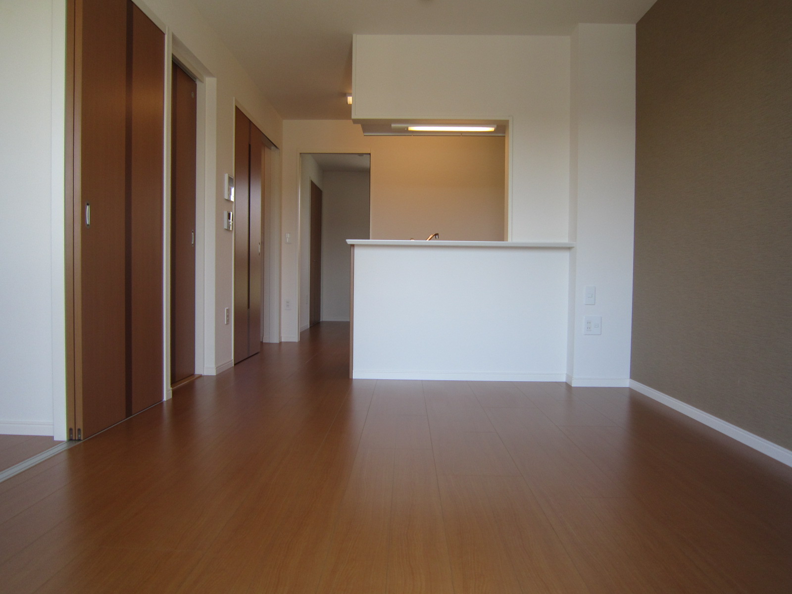 居室・リビング　リビング