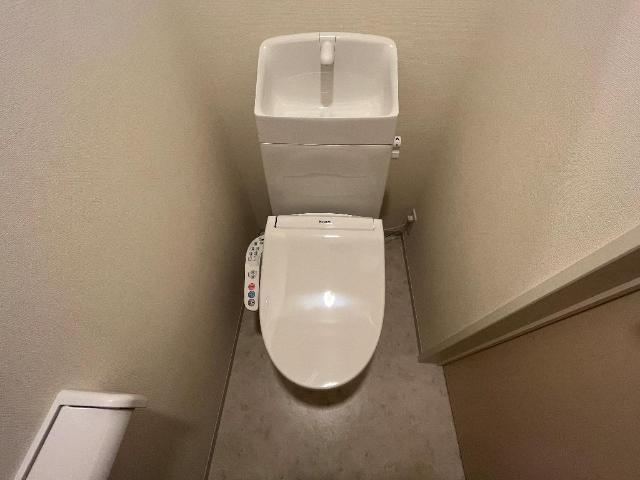 トイレ　色合いはお問合せ下さいレ（イメージ）