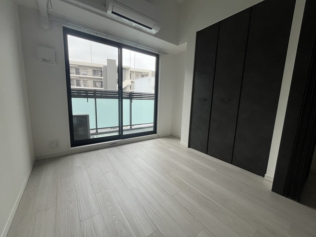 居室・リビング　別号室の写真です