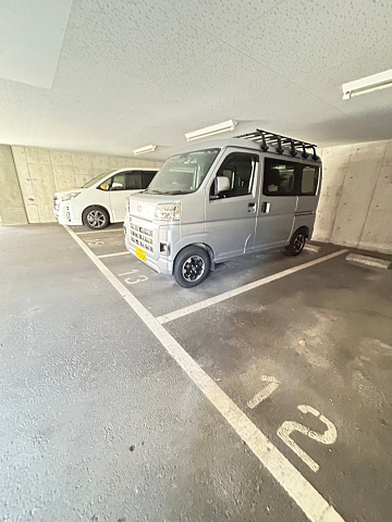 駐車場　駐車スペースもあります