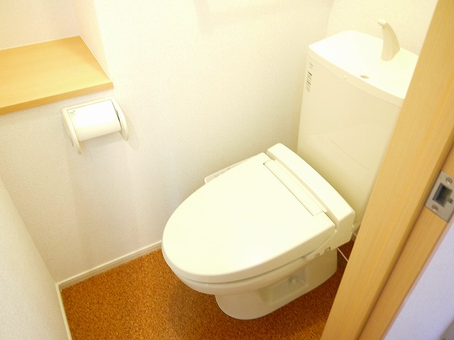トイレ　シンプルで使いやすいトイレです