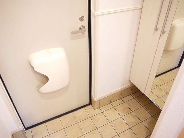 玄関　シンプルで使いやすい玄関です